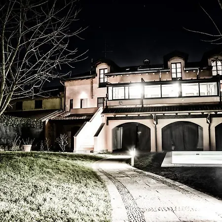 Bed and breakfast Casa Rosa 3*
